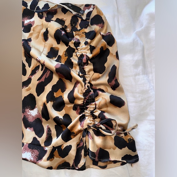 missguided petite leopard/ cheetah print satin skirt with tie size 2/ xs - Picture 4 of 4